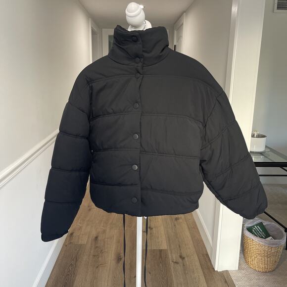 Wild Fable Puffer Jacket SM Black Cropped Matte Black Snap Front Pocket Mock - Picture 1 of 11